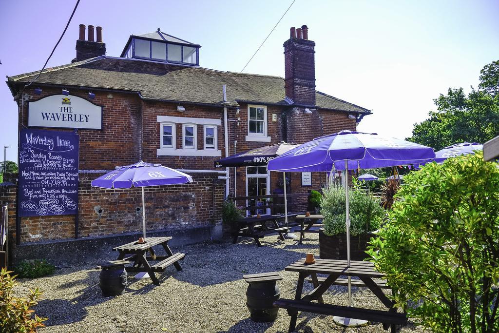 Waverley Inn นิวพอร์ต ภายนอก รูปภาพ