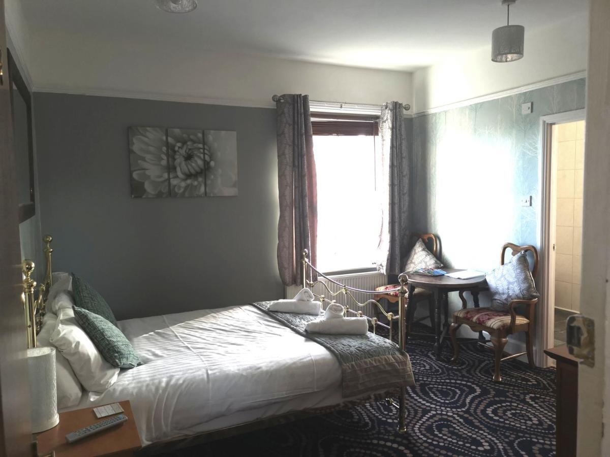 Waverley Inn นิวพอร์ต ภายนอก รูปภาพ
